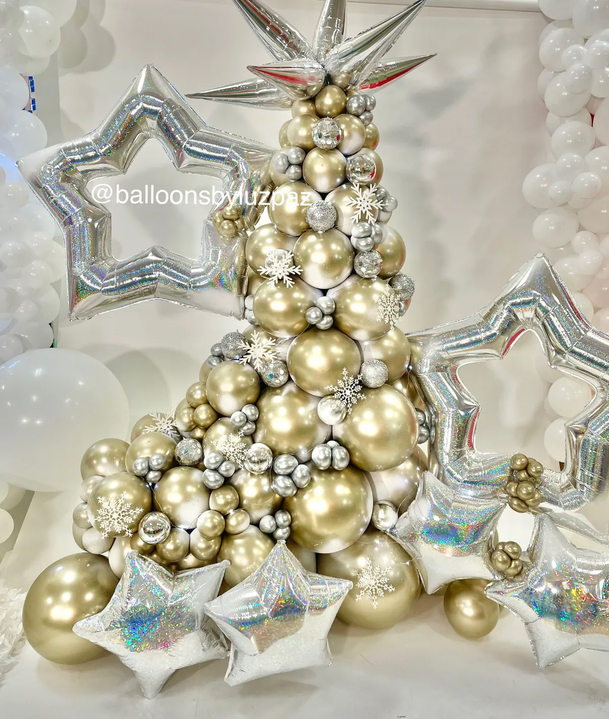 arbol_navidad_con_globos1